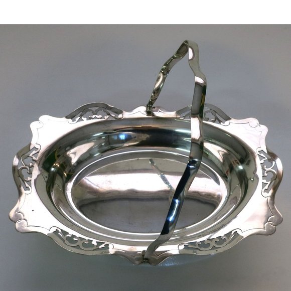 Vintage Silver Plated Basket w/ Handle Made in ENGLAND, E.P.N.S Hard Soldered - Picture 3 of 12